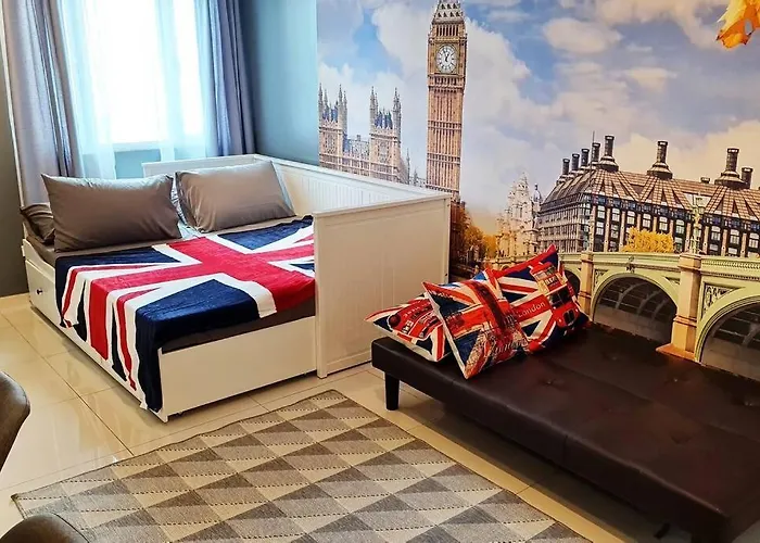 London Themed In Princeton Residences